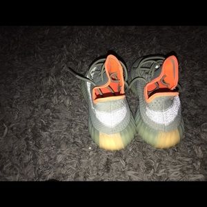 Yezzy